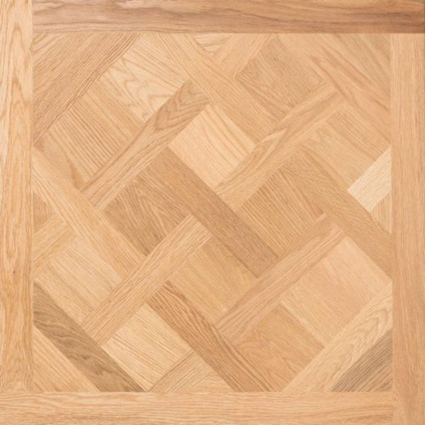 # PARQUET A DISEGNO QUADROTTA VERSAILLES ROVERE - LABOR LEGNO Design intarsiato, posa incollata, eleganza classica in chiave moderna