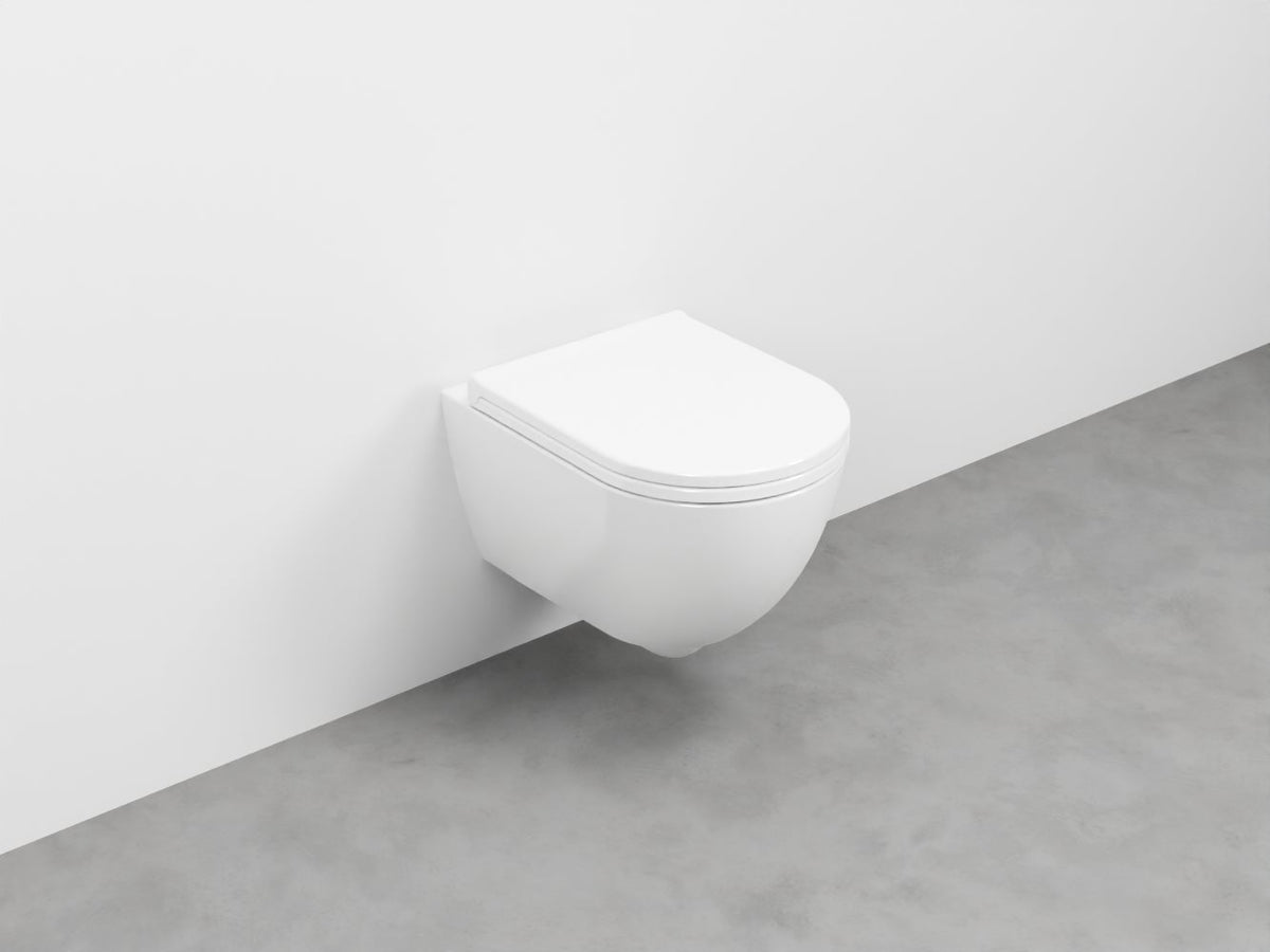 # WC SOSPESO ENJOY MINI 48 SENZA BRIDA - CIELO igiene e pulizia impeccabile per il tuo bagno