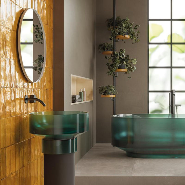 # FORME - EMILCERAMICA essenza della terra incontra la forza senza tempo del gres porcellanato