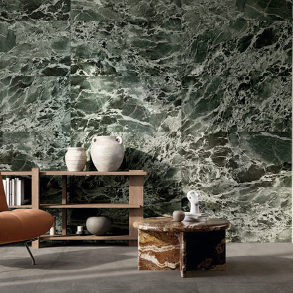 INFINITO 2.0 FONDOVALLE Marmi total black, grigi look naturale, marroni e bianchi dalle texture variegate e venature ampie