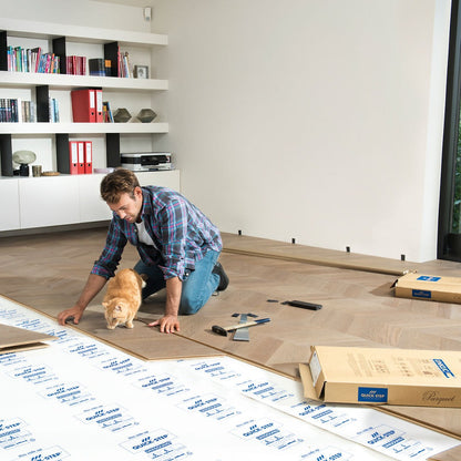 Pavimento in PARQUET INTENSO ECLISSI OLIATO QUICK-STEP motivo a zig zag trasforma ogni stanza in uno spazio dinamico e unico