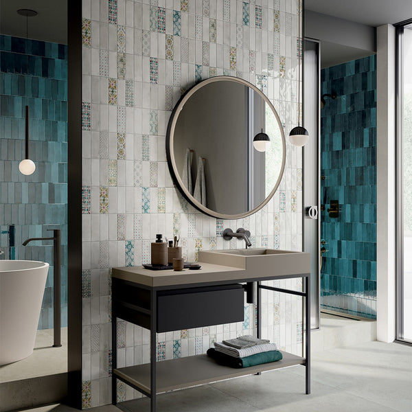 # SMALL - LA FABBRICA AVA fondi dal look acquarello dove il colore è al centro del design