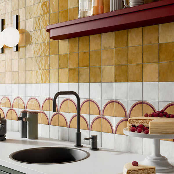 # SMALL - LA FABBRICA AVA fondi dal look acquarello dove il colore è al centro del design